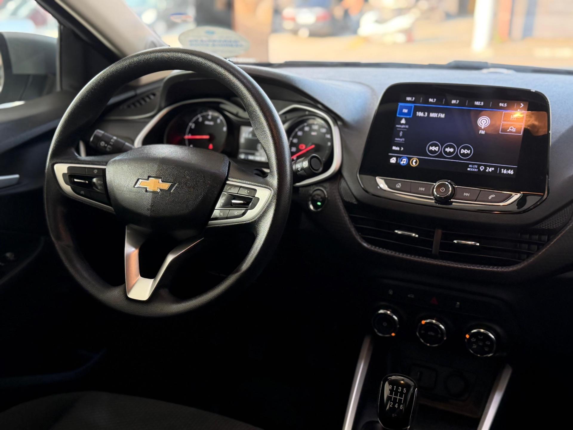 CHEVROLET Onix Sedan - Foto