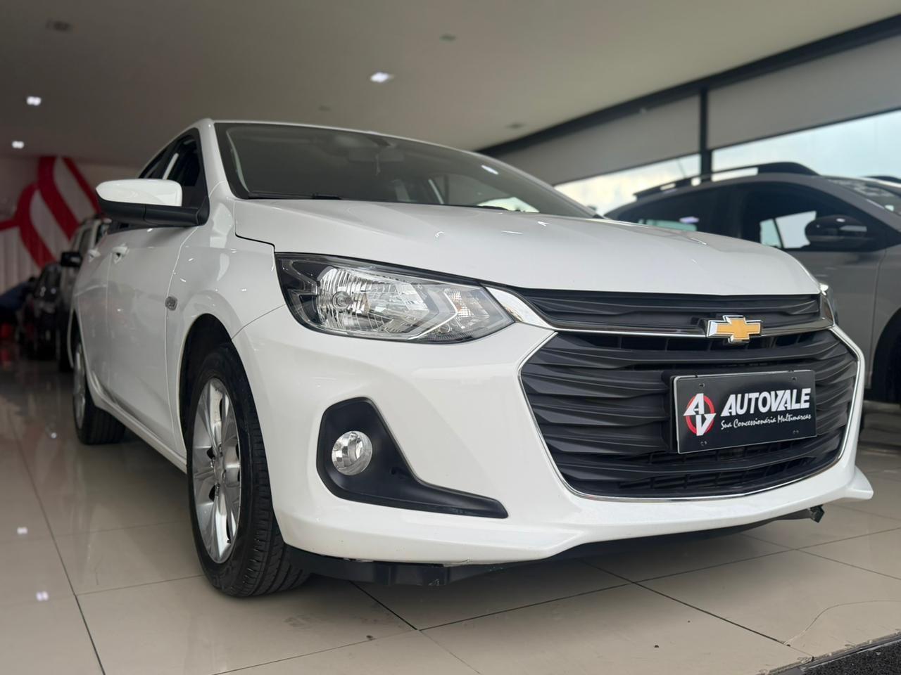 CHEVROLET Onix Sedan - Foto