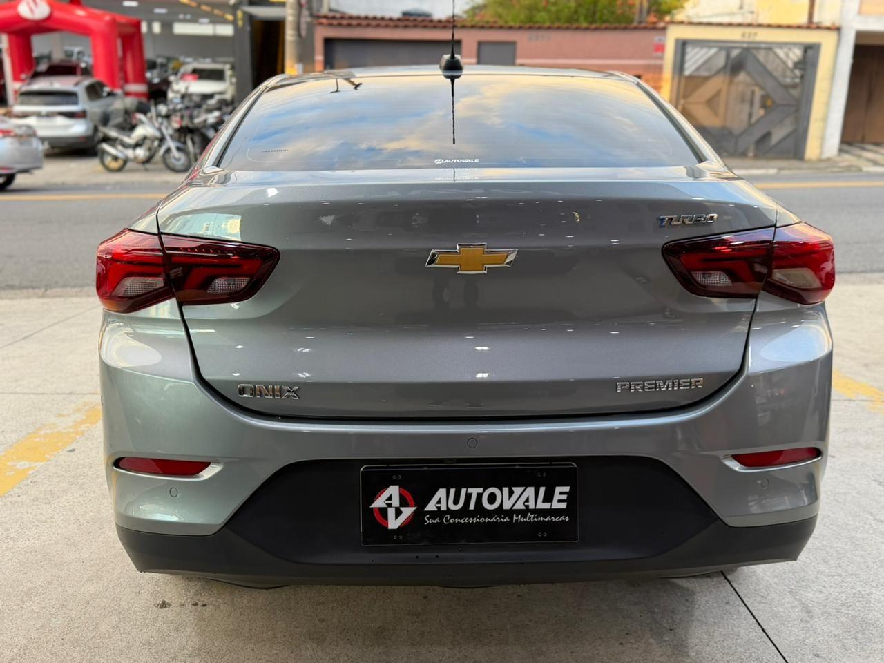 CHEVROLET Onix Sedan - Foto