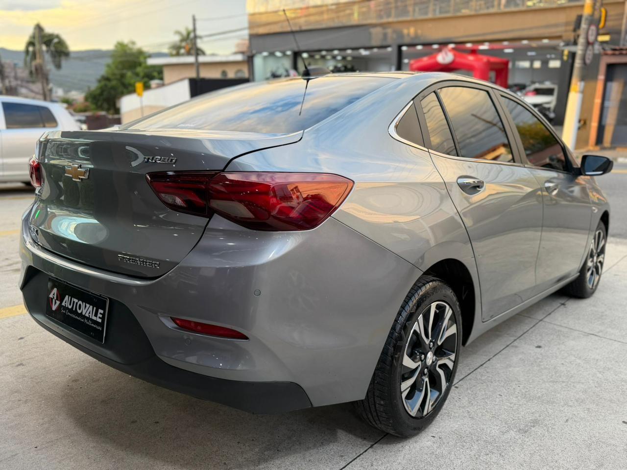 CHEVROLET Onix Sedan - Foto