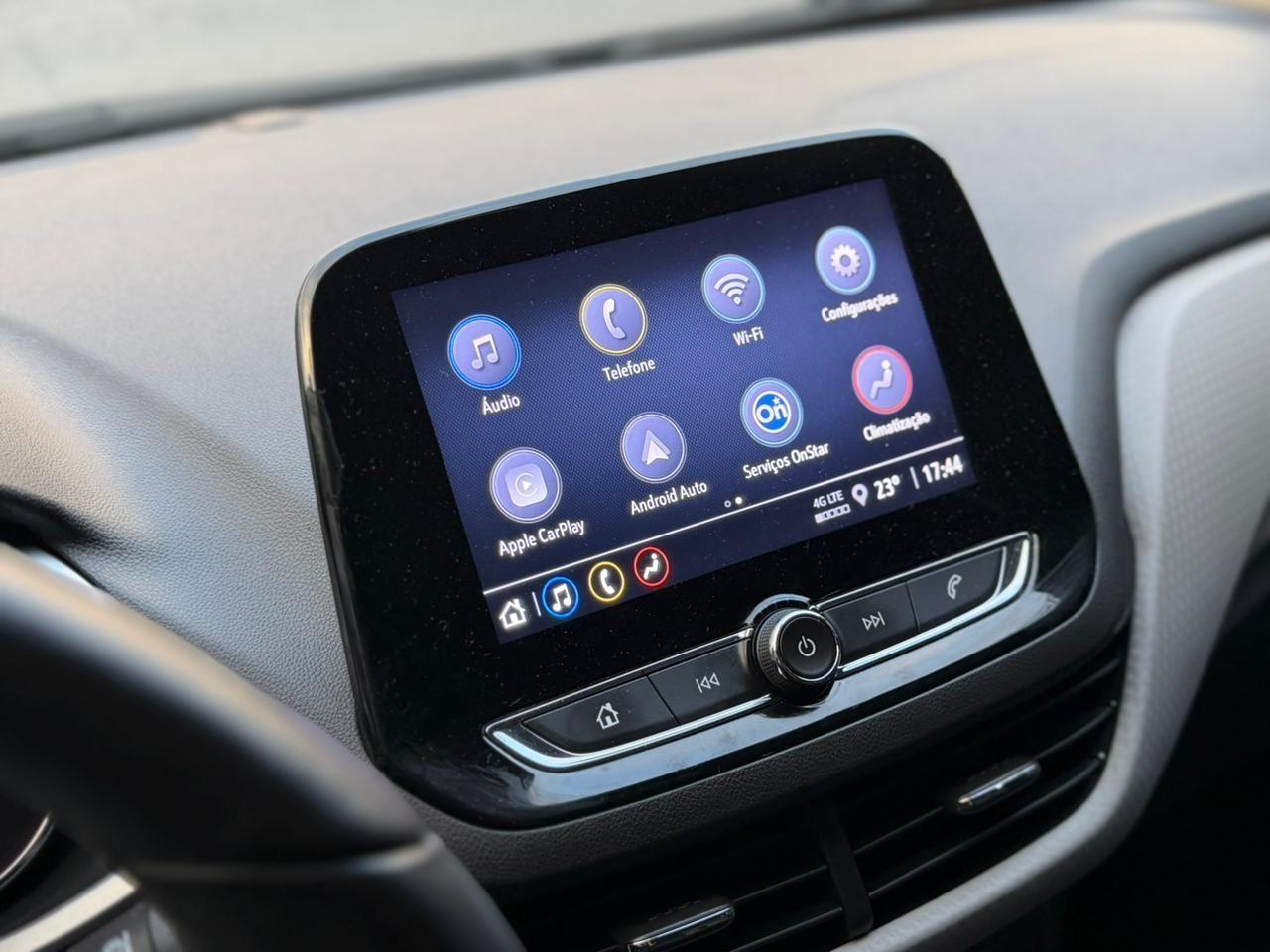 CHEVROLET Onix Sedan - Foto