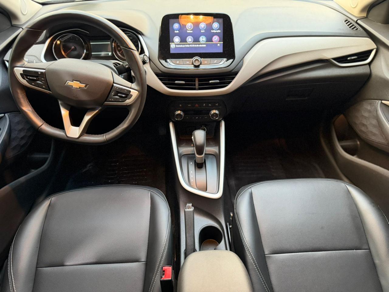 CHEVROLET Onix Sedan - Foto