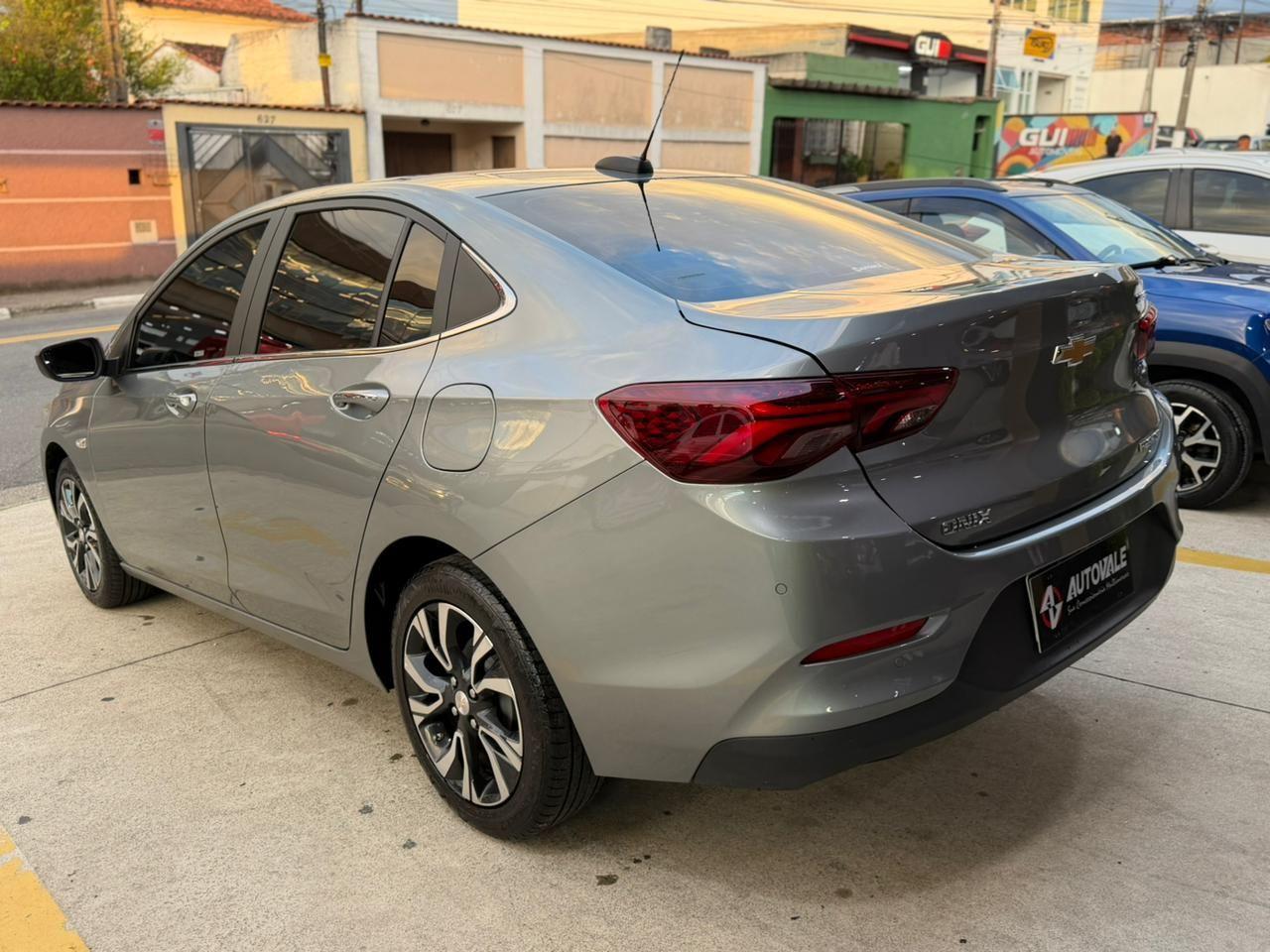 CHEVROLET Onix Sedan - Foto