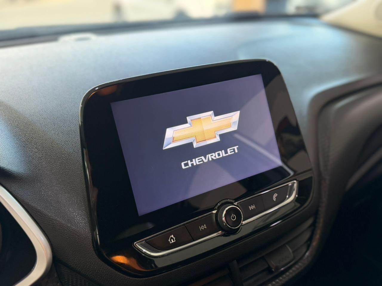 CHEVROLET Onix Sedan - Foto