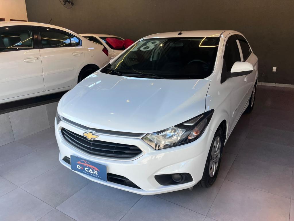 CHEVROLET Onix Sedan - Foto