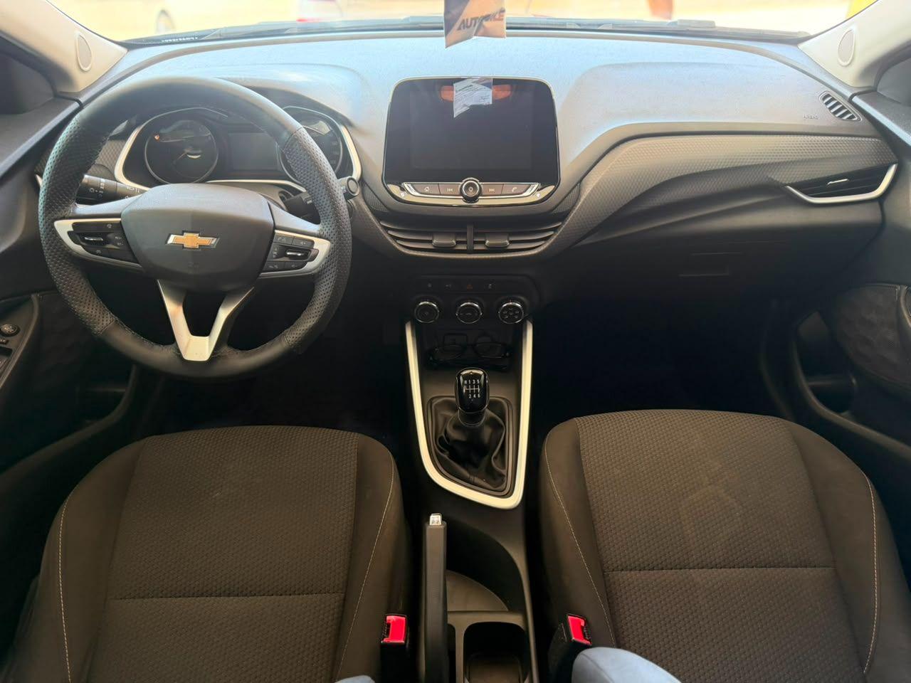 CHEVROLET Onix Sedan - Foto
