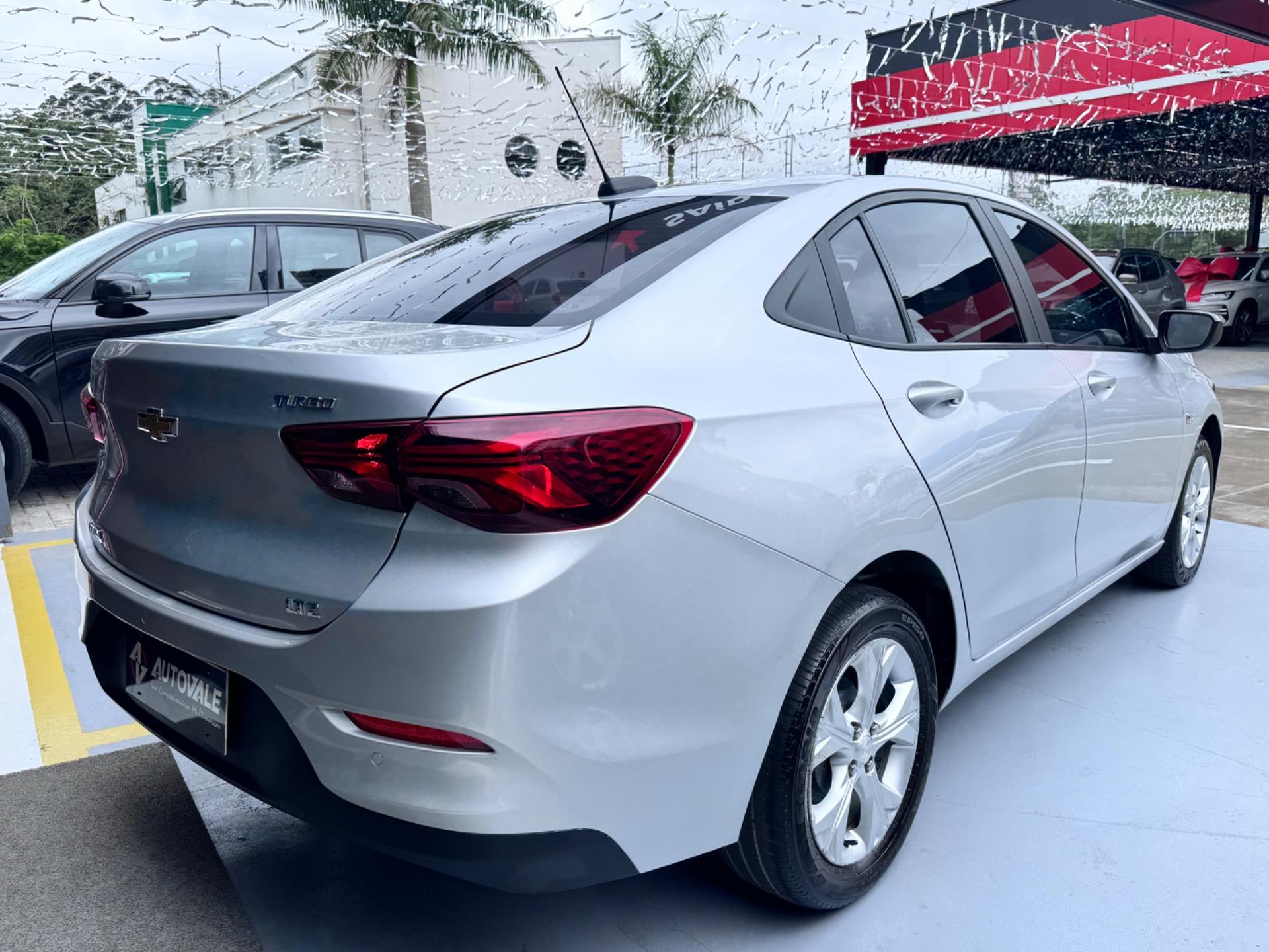 CHEVROLET Onix Sedan - Foto