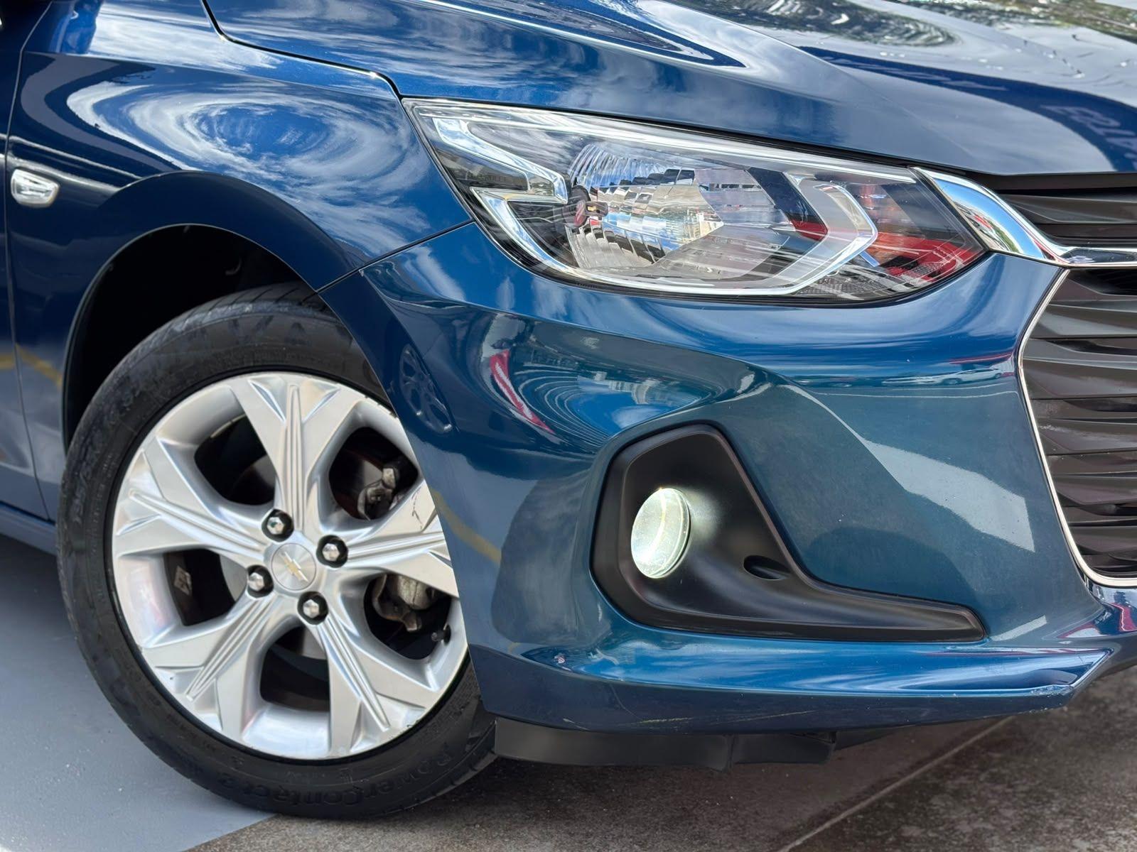 CHEVROLET Onix Sedan - Foto