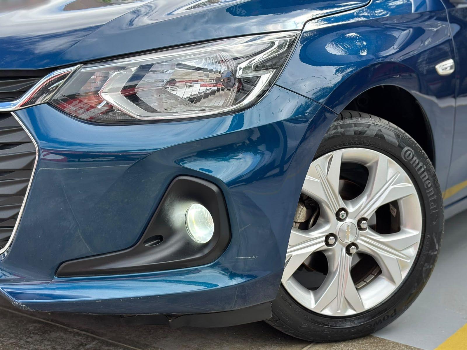 CHEVROLET Onix Sedan - Foto