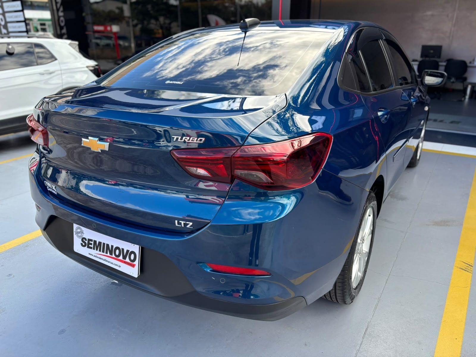 CHEVROLET Onix Sedan - Foto
