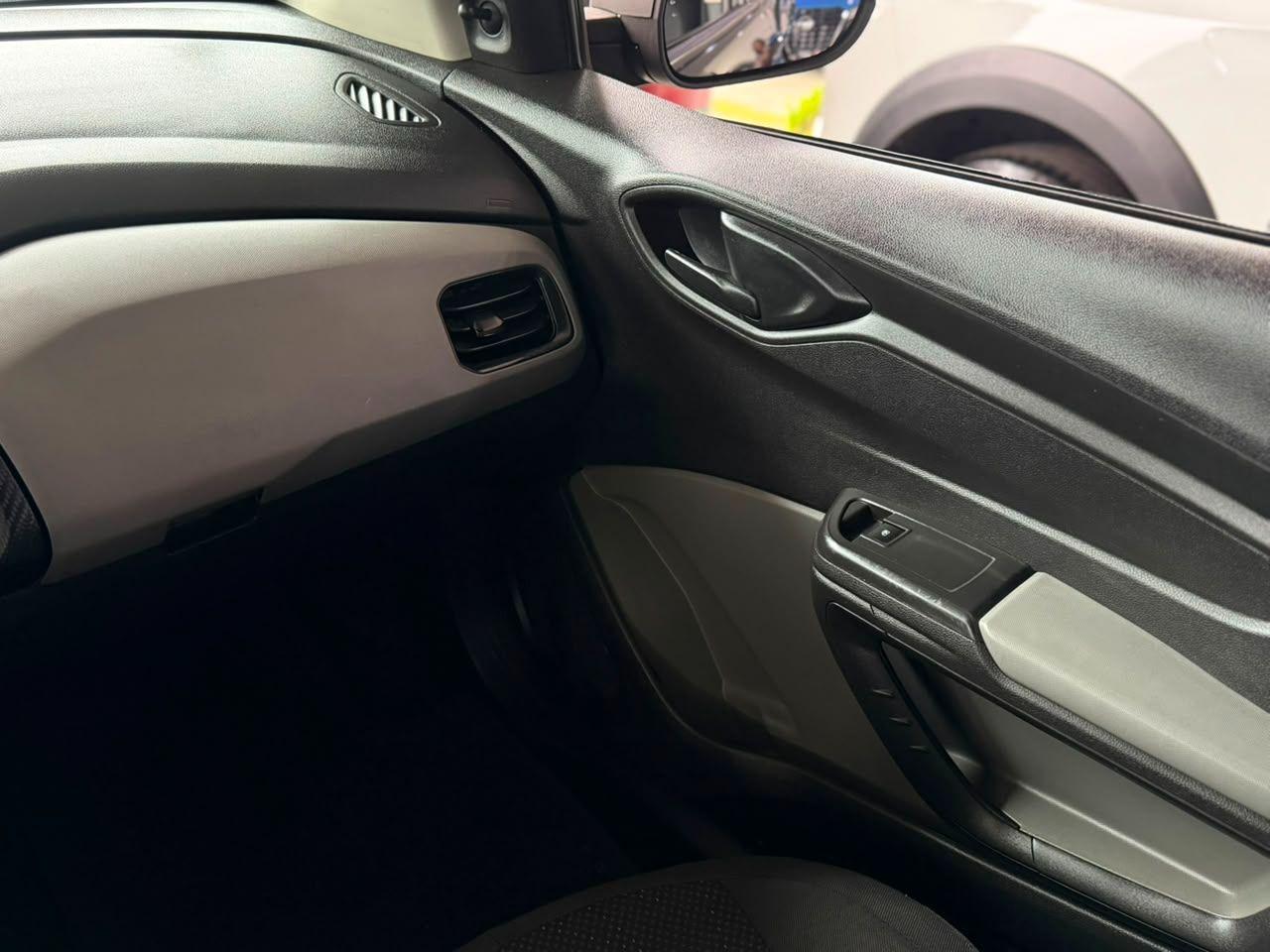 CHEVROLET Prisma - Foto