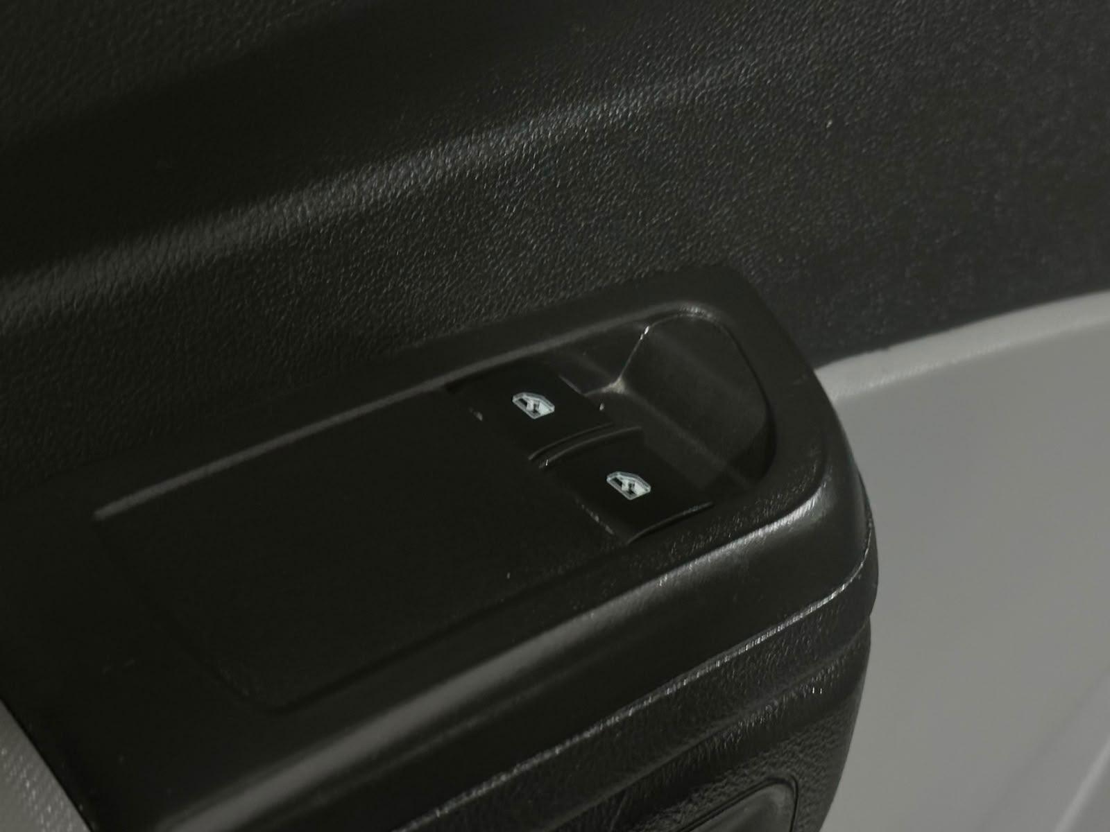 CHEVROLET Prisma - Foto