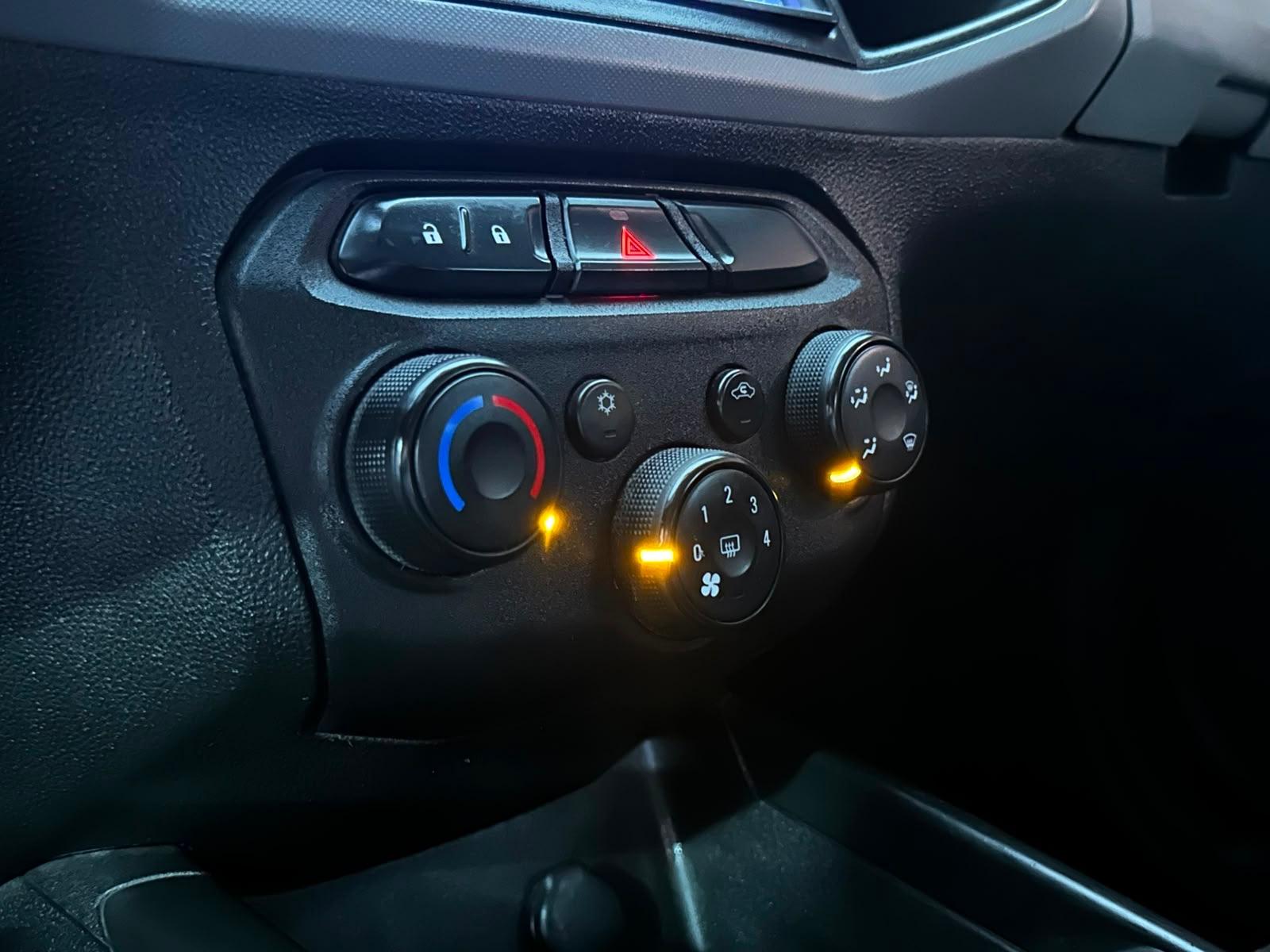 CHEVROLET Prisma - Foto