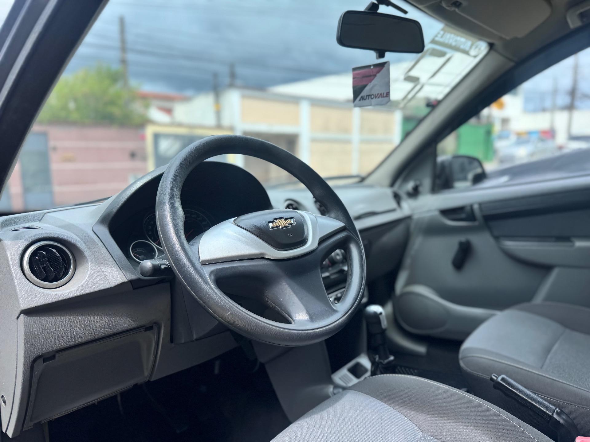 CHEVROLET Prisma - Foto