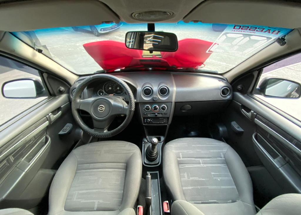 CHEVROLET Prisma - Foto