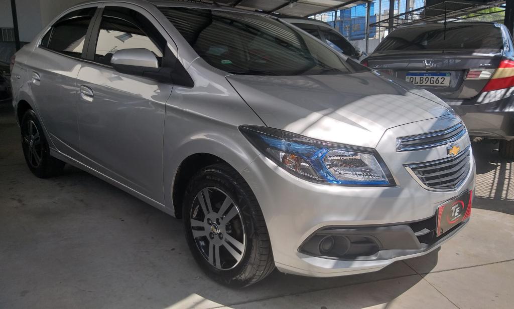 CHEVROLET Prisma - Foto