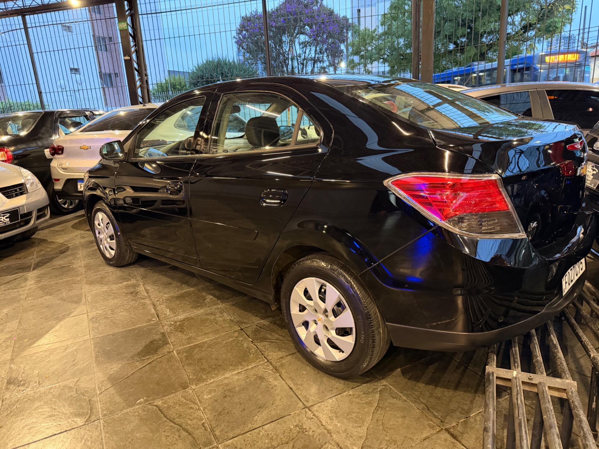 CHEVROLET Prisma - Foto