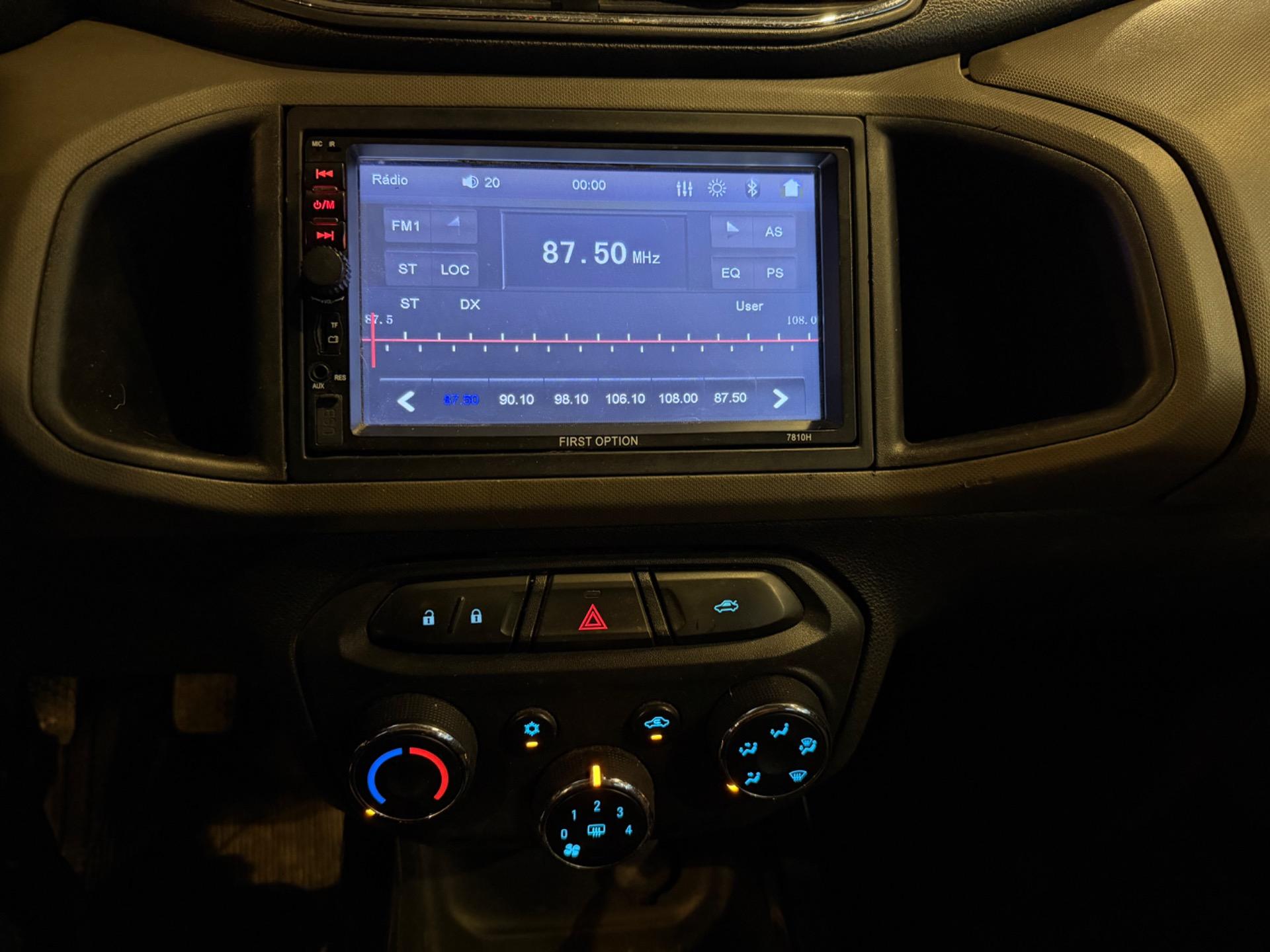 CHEVROLET Prisma - Foto