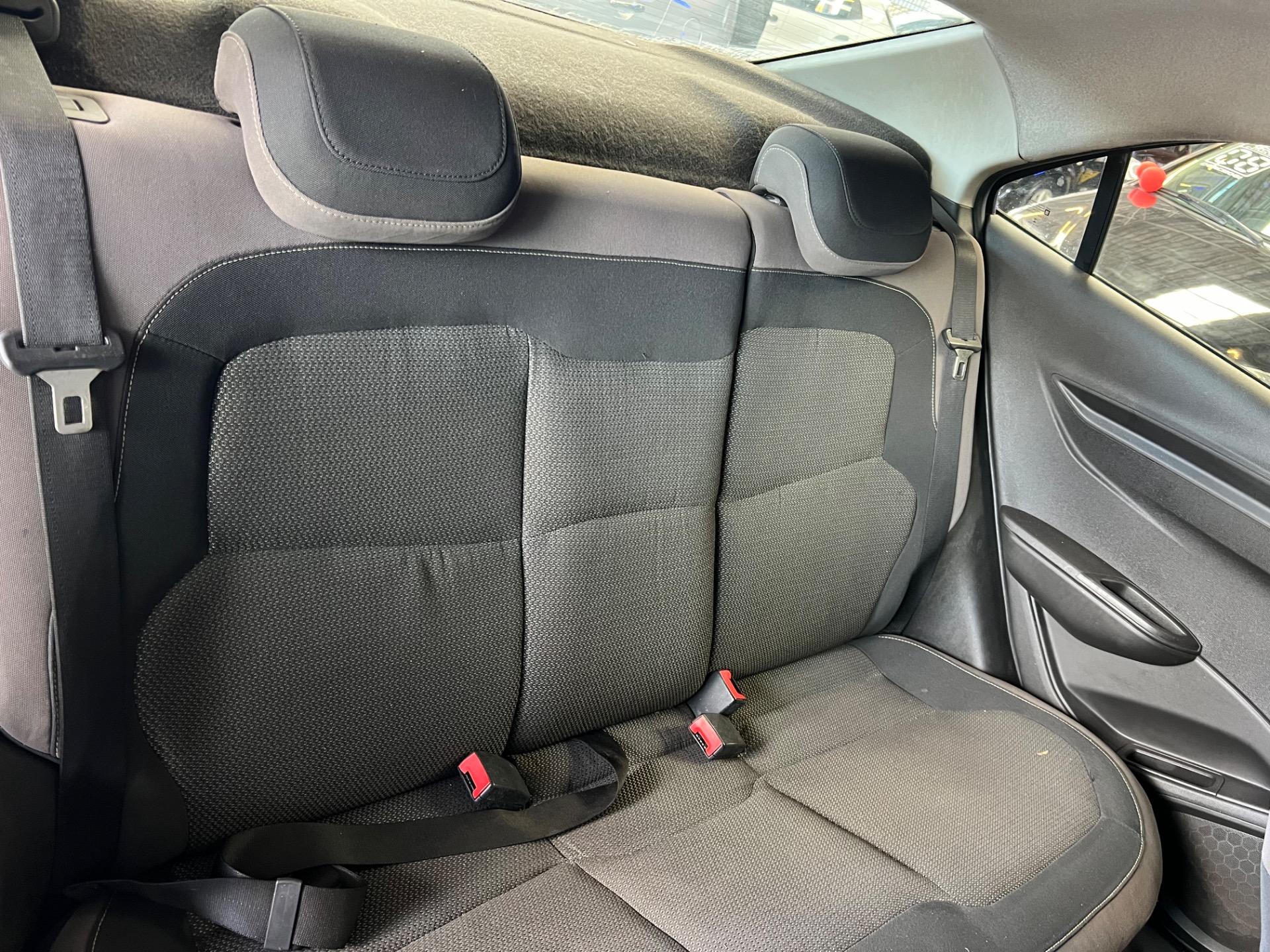 CHEVROLET Prisma - Foto