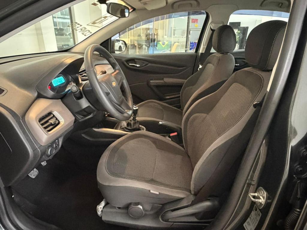 CHEVROLET Prisma - Foto
