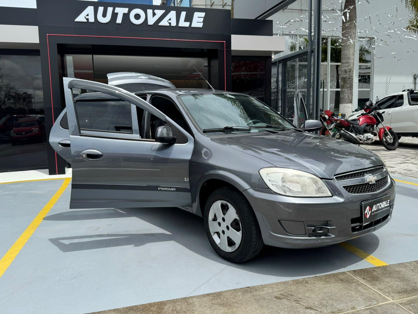 CHEVROLET Prisma - Foto
