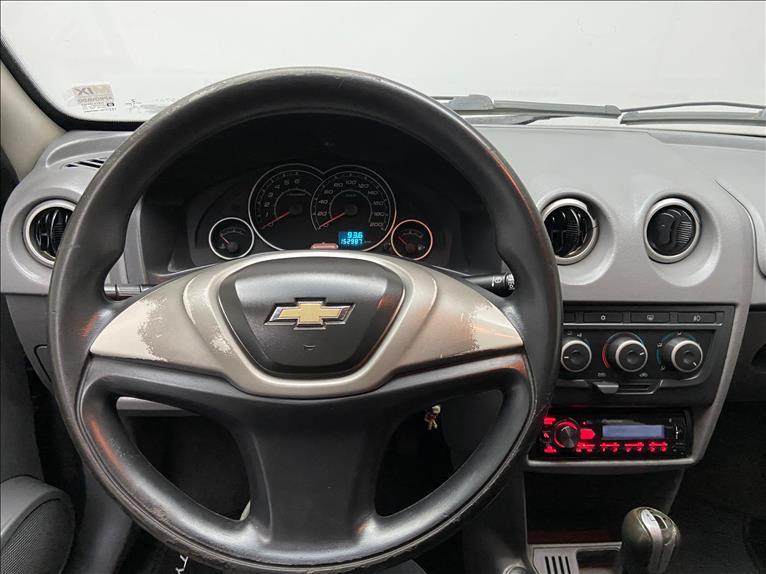 CHEVROLET Prisma - Foto