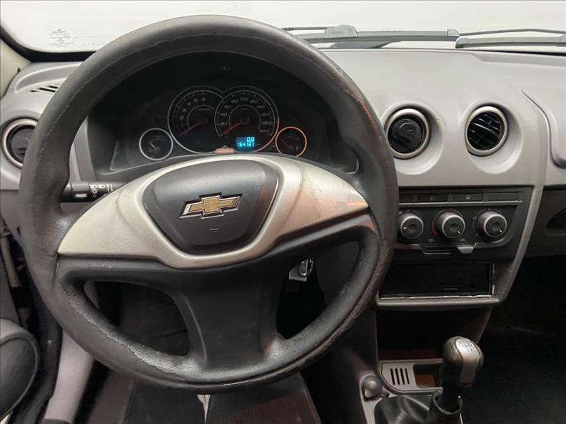 CHEVROLET Prisma - Foto