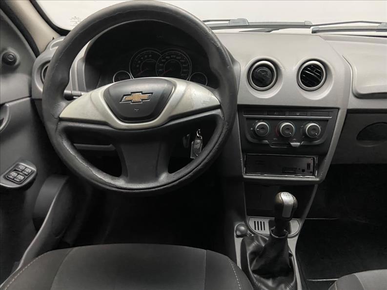 CHEVROLET Prisma - Foto