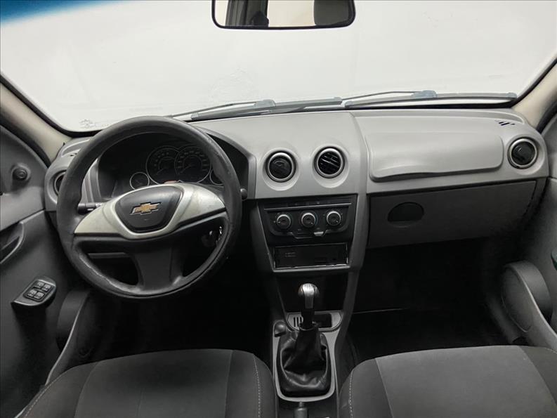 CHEVROLET Prisma - Foto