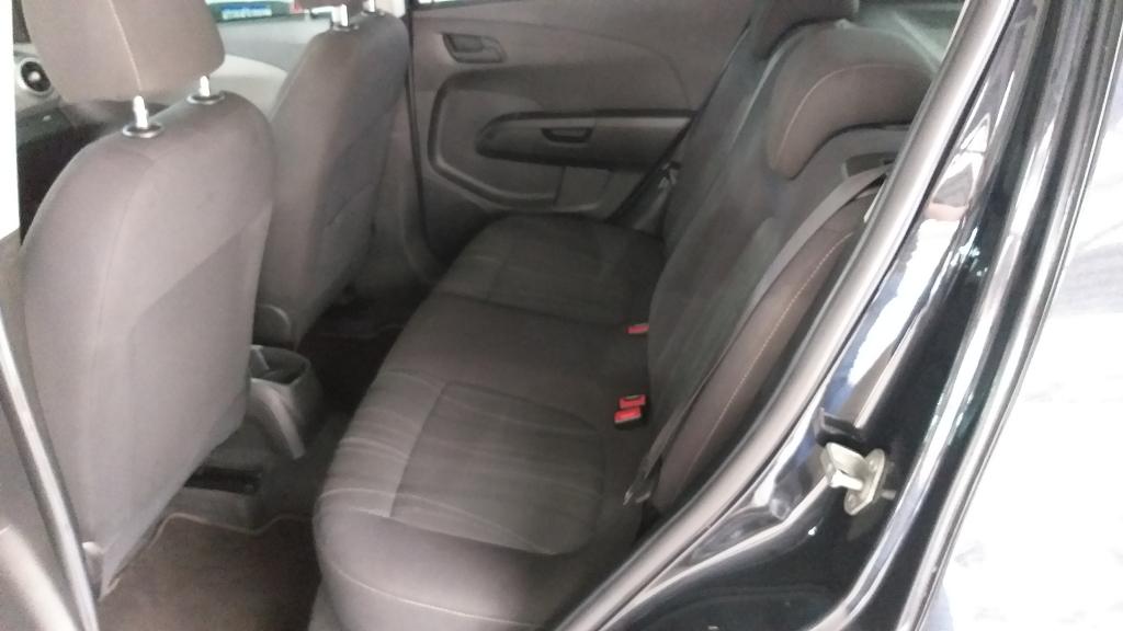 CHEVROLET Sonic Hatch - Foto