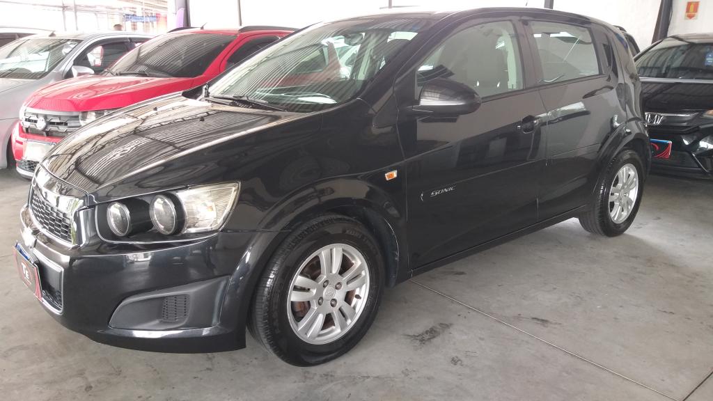 CHEVROLET Sonic Hatch - Foto