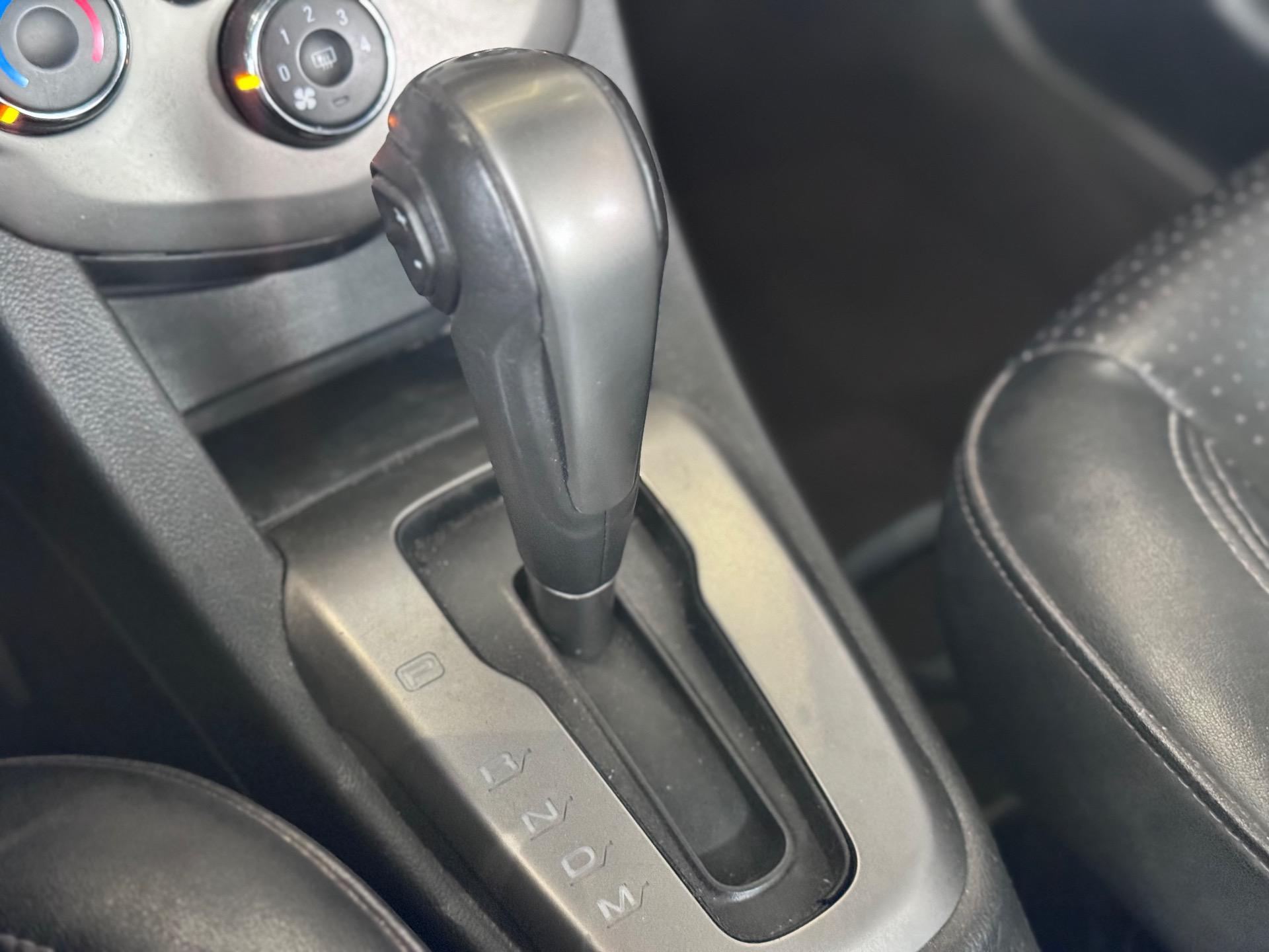 CHEVROLET Sonic Sedan - Foto