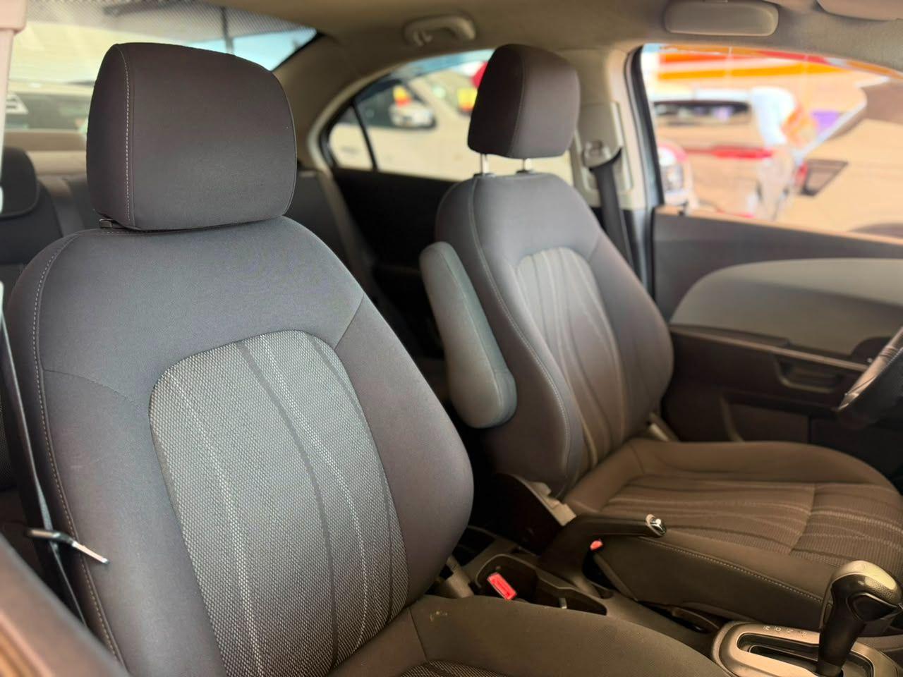 CHEVROLET Sonic Sedan - Foto