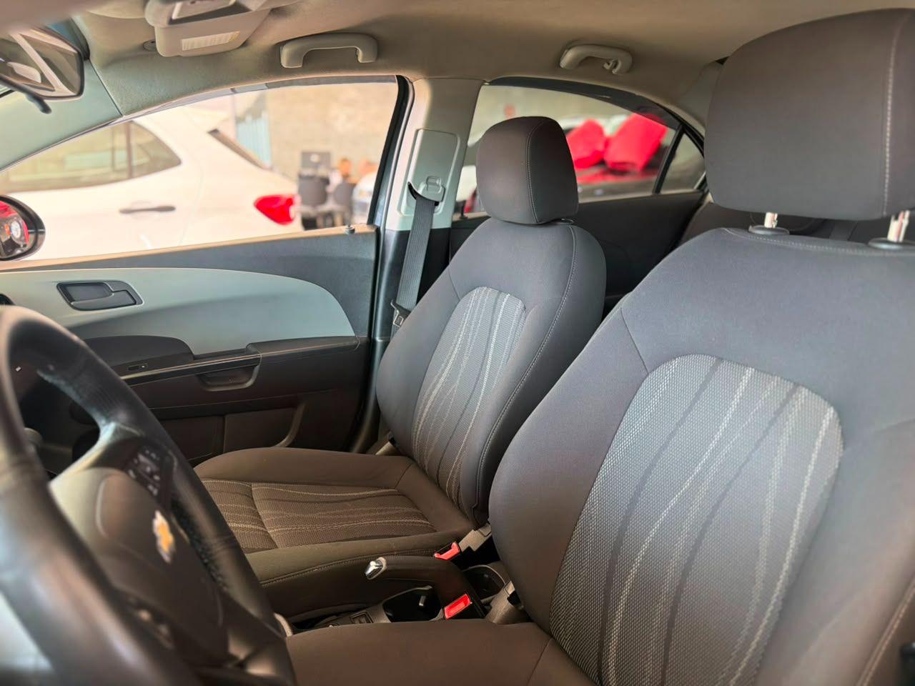CHEVROLET Sonic Sedan - Foto