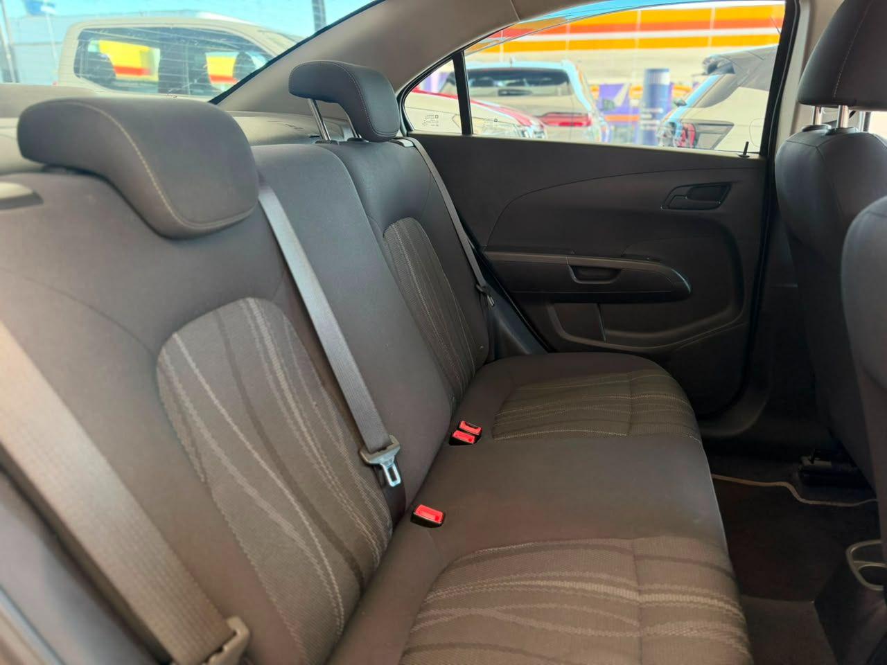 CHEVROLET Sonic Sedan - Foto
