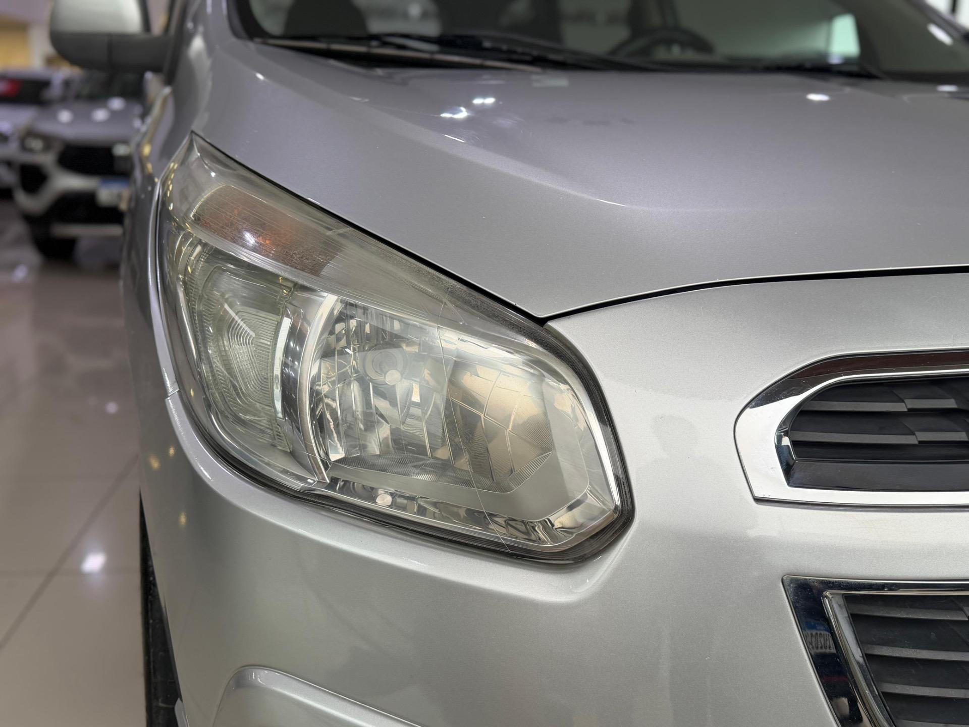 CHEVROLET Spin - Foto