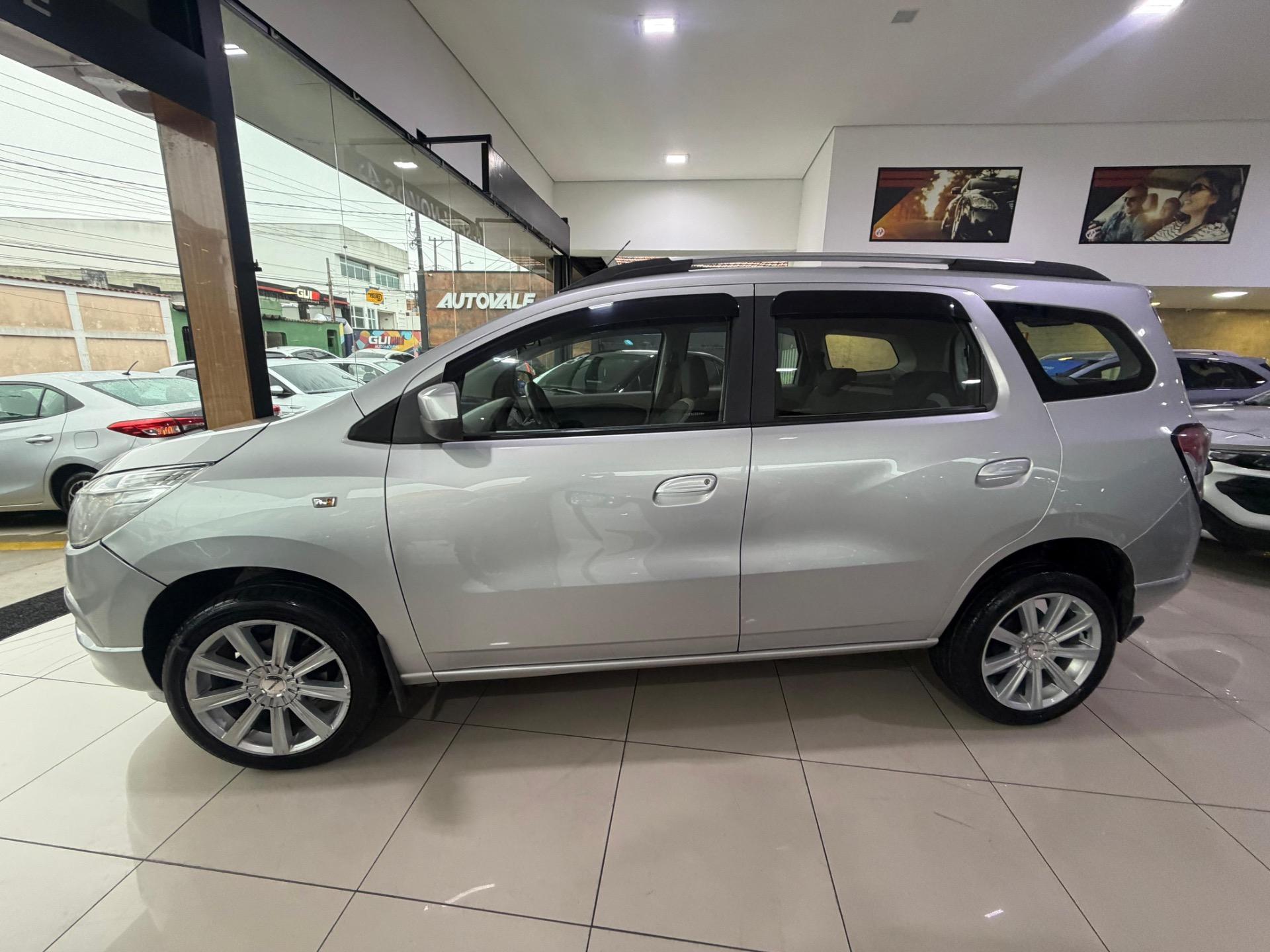 CHEVROLET Spin - Foto