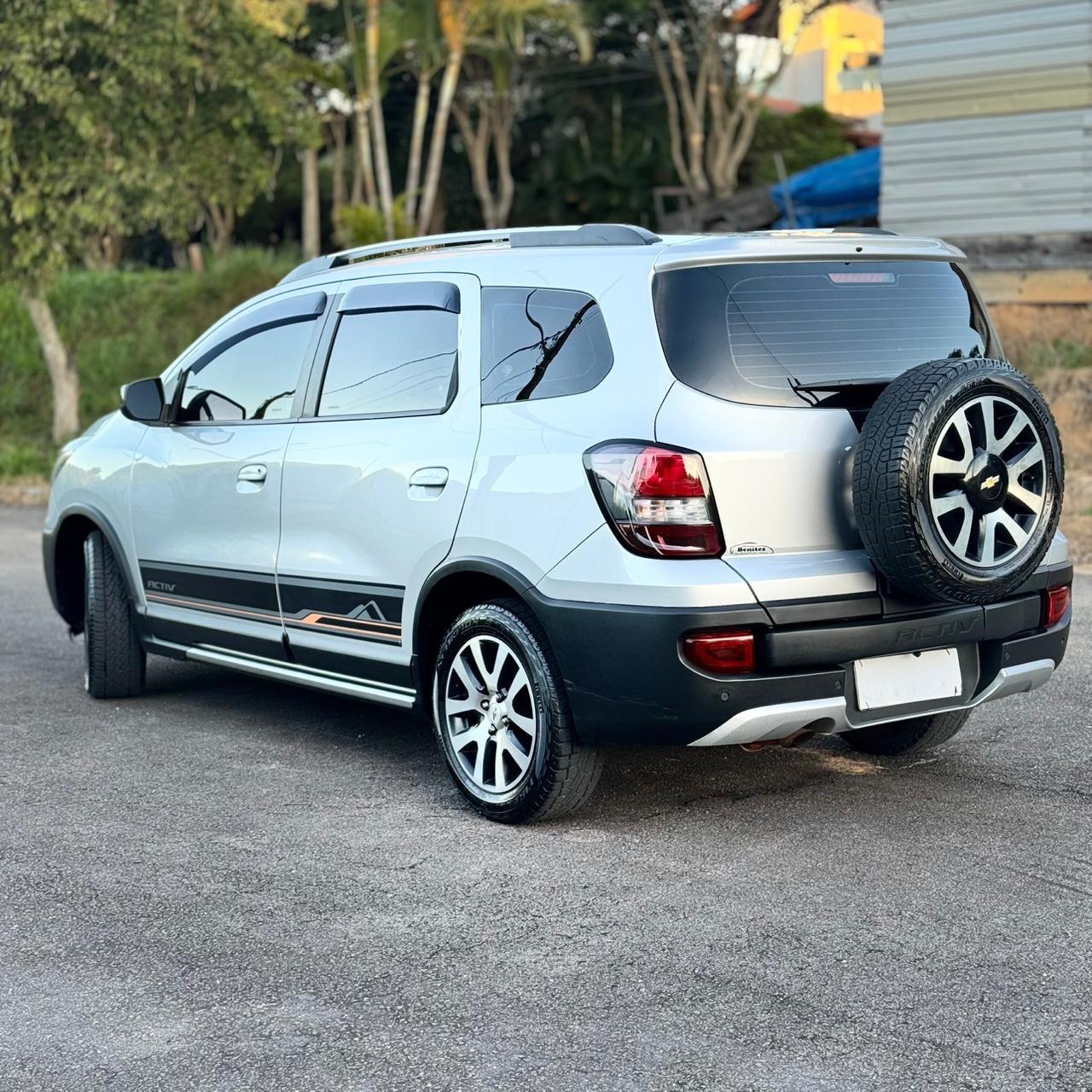 CHEVROLET Spin - Foto