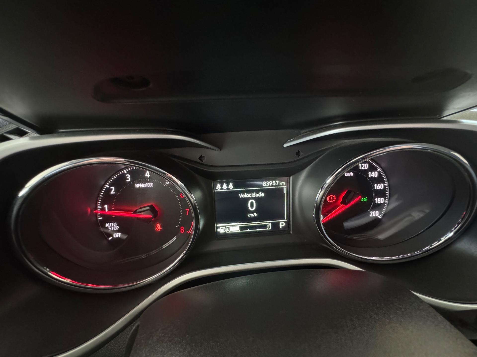 CHEVROLET Tracker - Foto