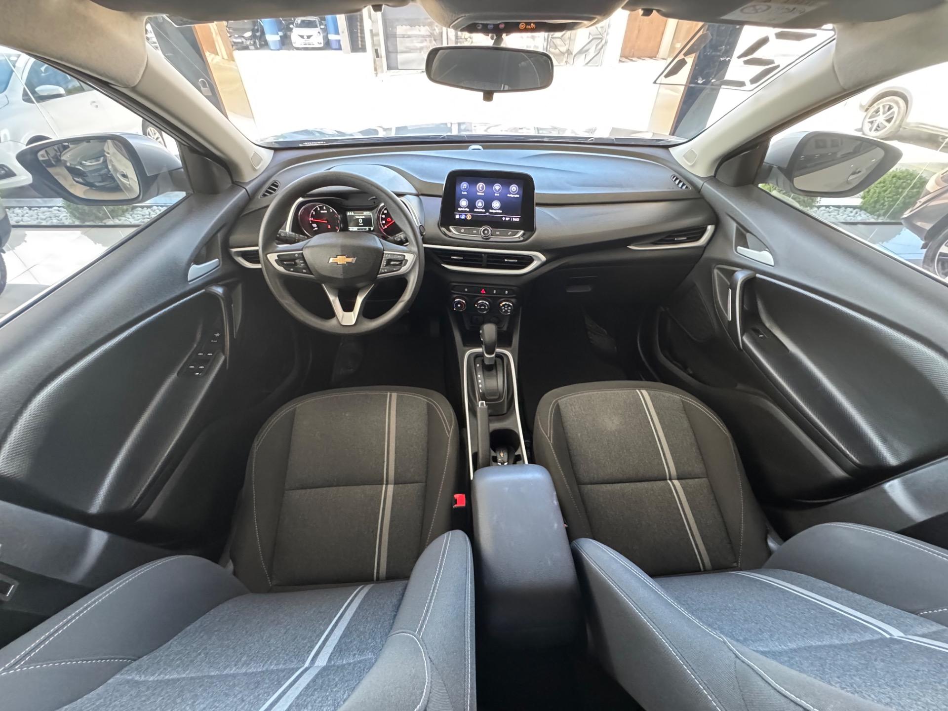 CHEVROLET Tracker - Foto