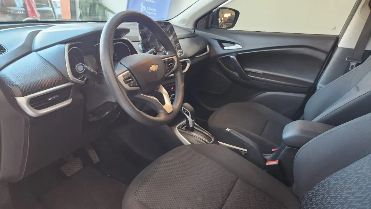 CHEVROLET Tracker - Foto