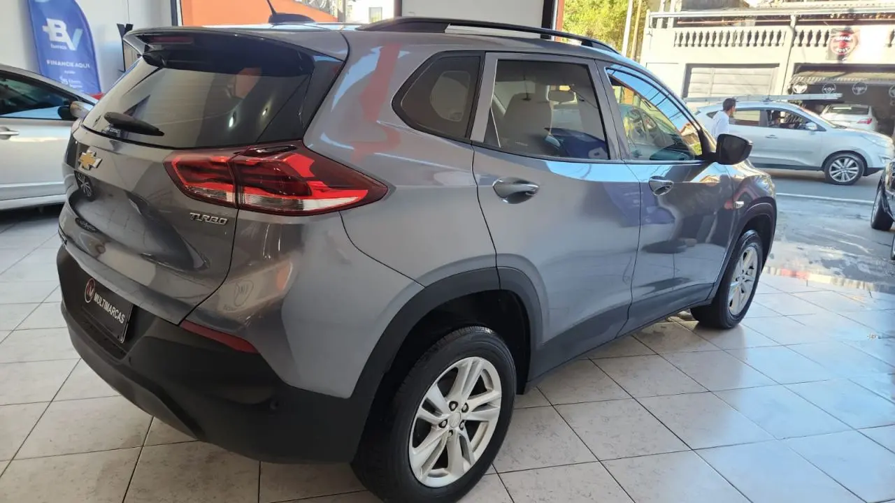 CHEVROLET Tracker - Foto