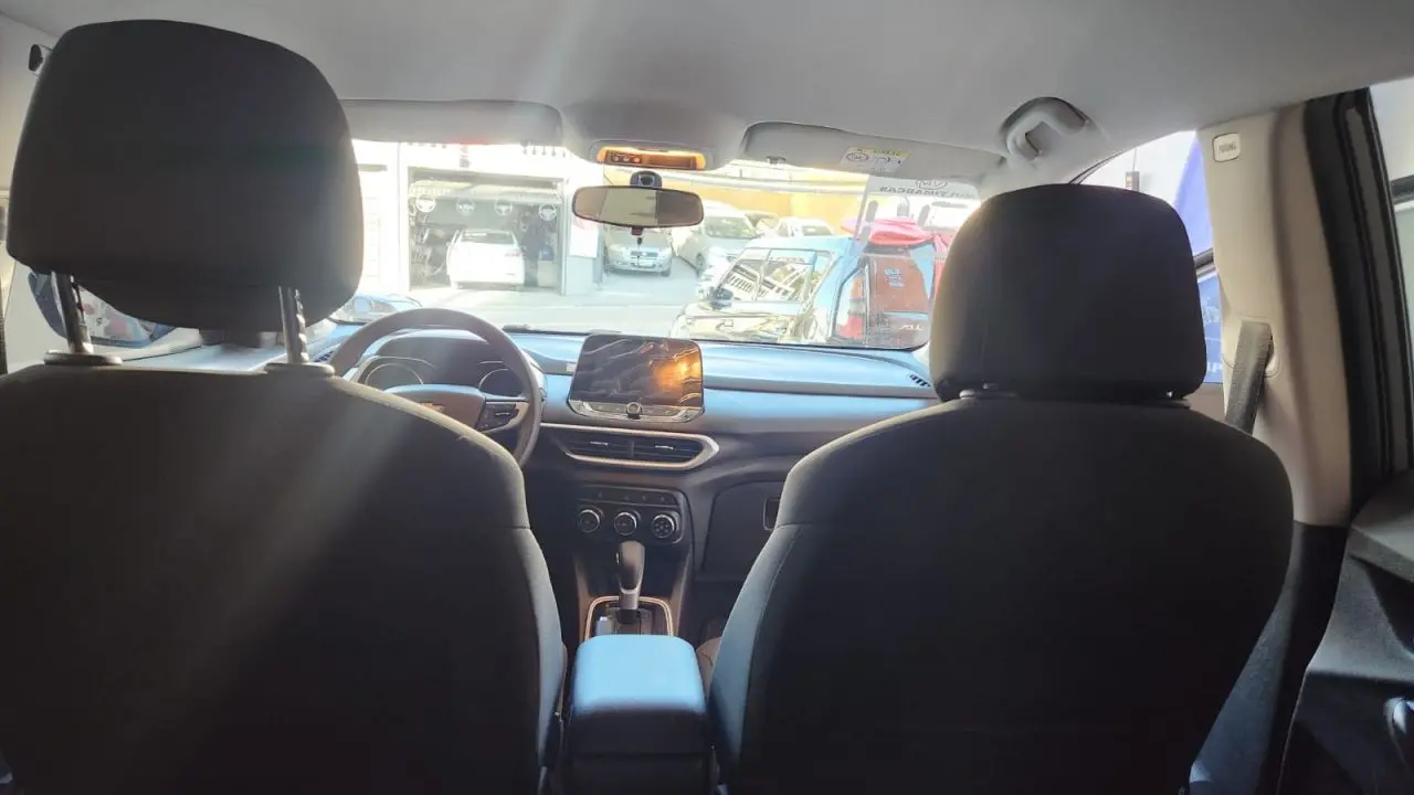 CHEVROLET Tracker - Foto