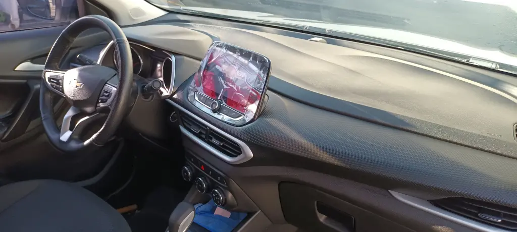 CHEVROLET Tracker - Foto