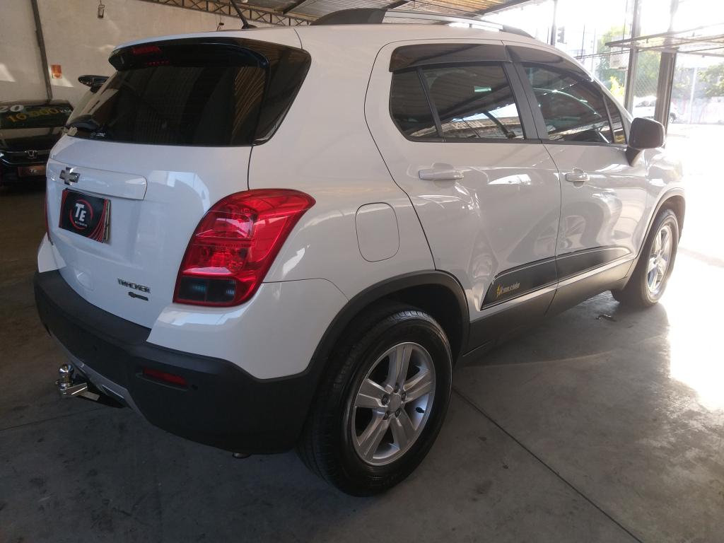 CHEVROLET Tracker - Foto