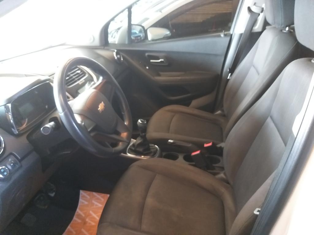 CHEVROLET Tracker - Foto