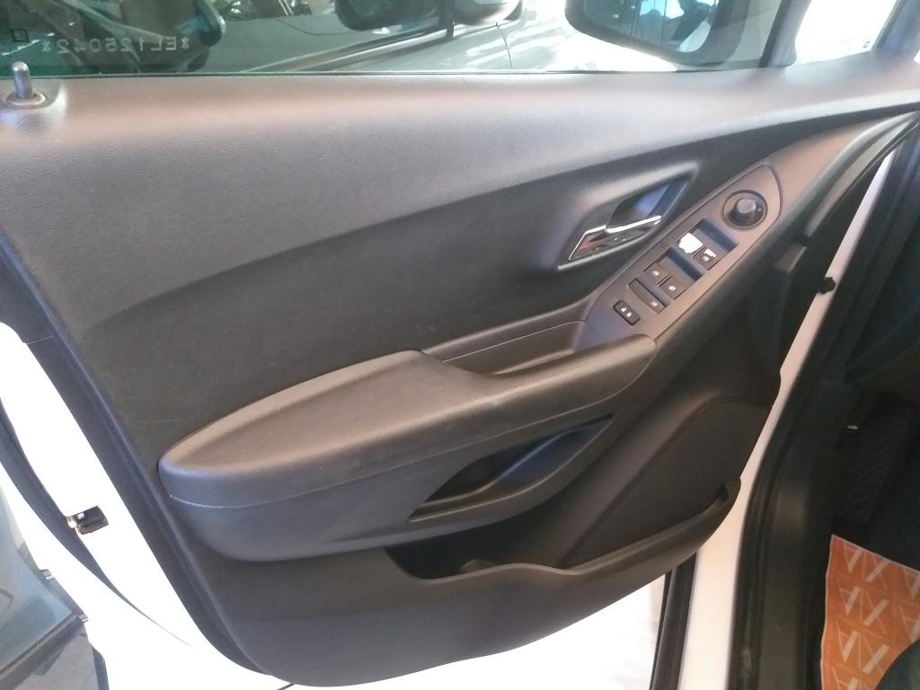 CHEVROLET Tracker - Foto