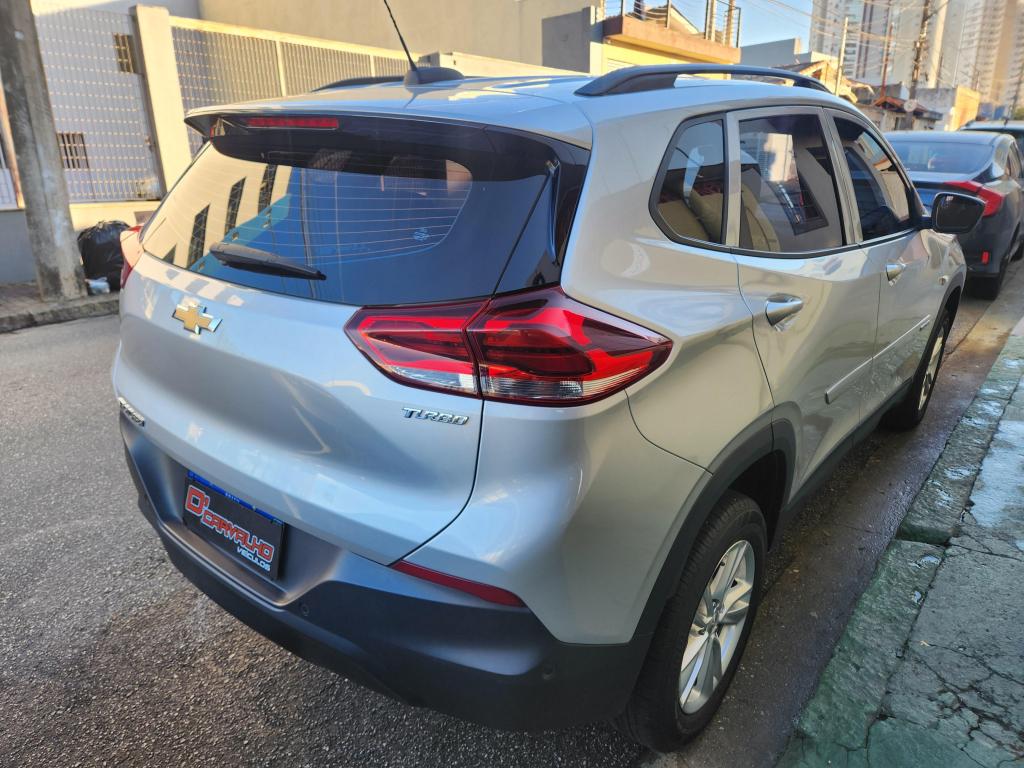 CHEVROLET Tracker