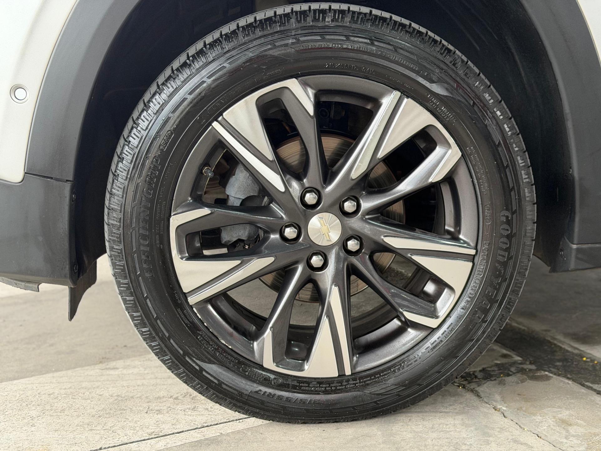 CHEVROLET Tracker - Foto