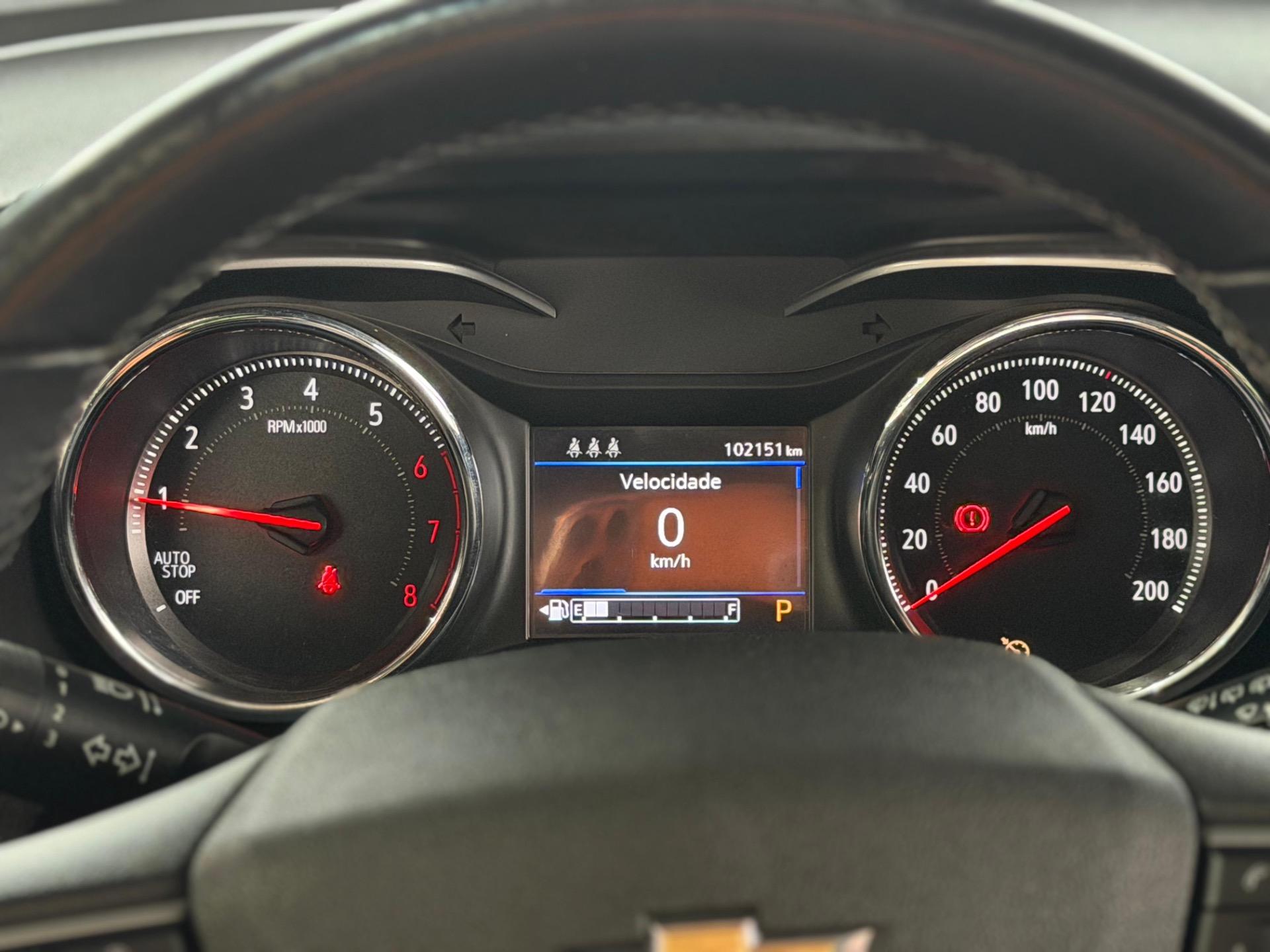 CHEVROLET Tracker - Foto